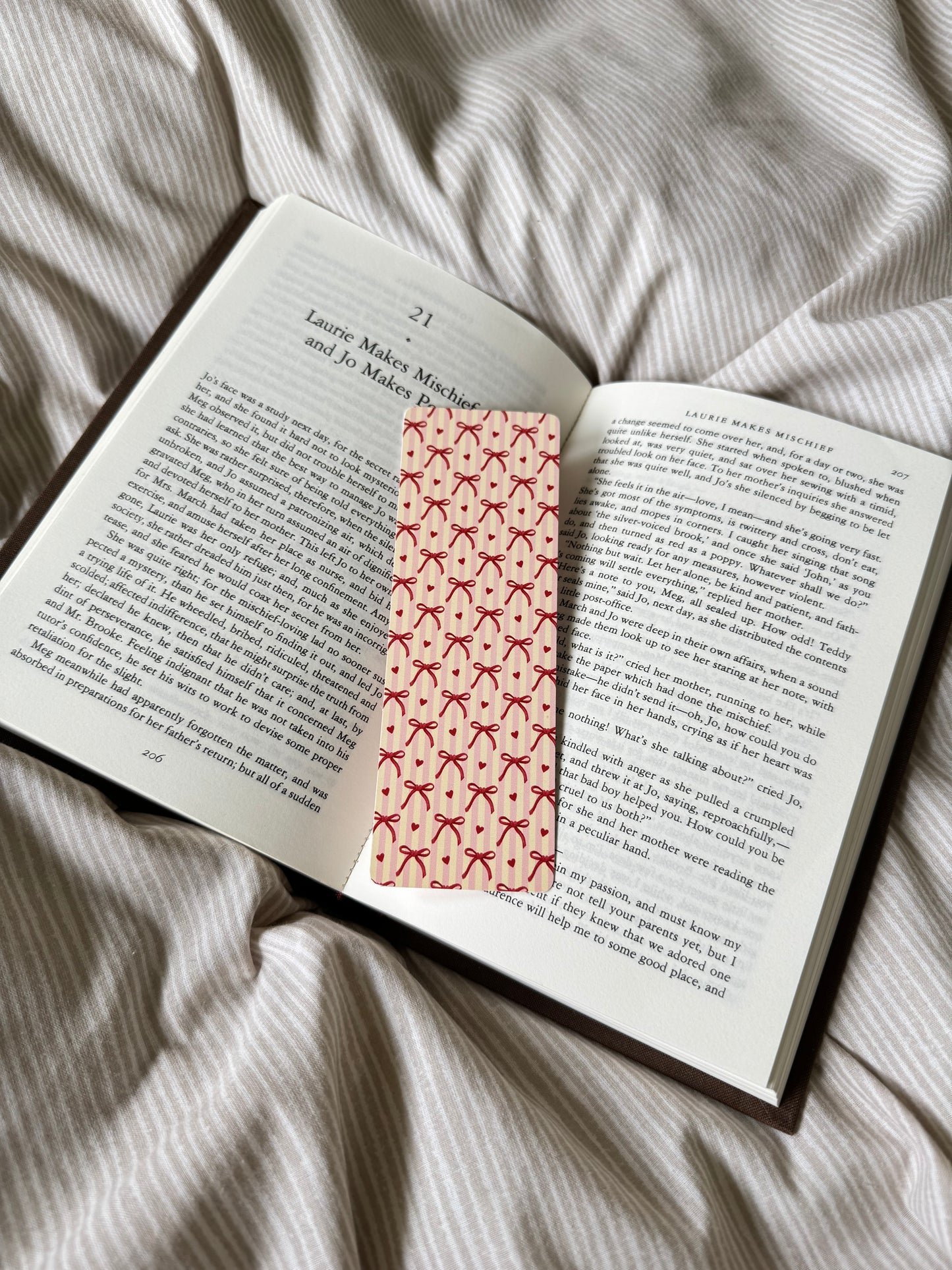 Red striped bow bookmark