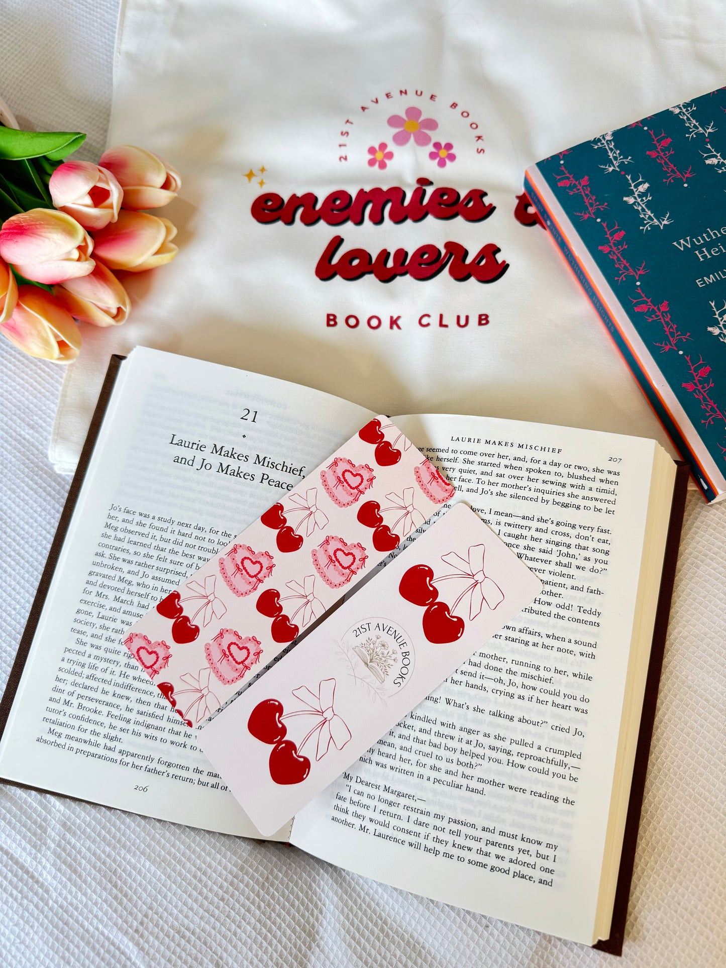 Cherry cake bookmark